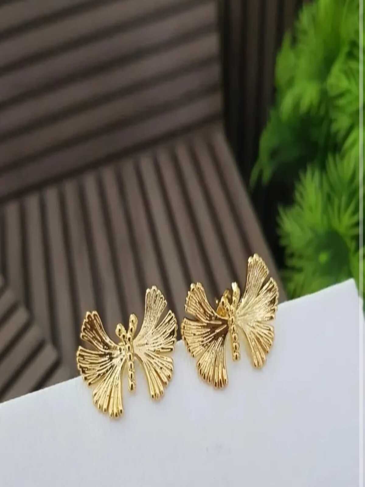 Infinia Earrings